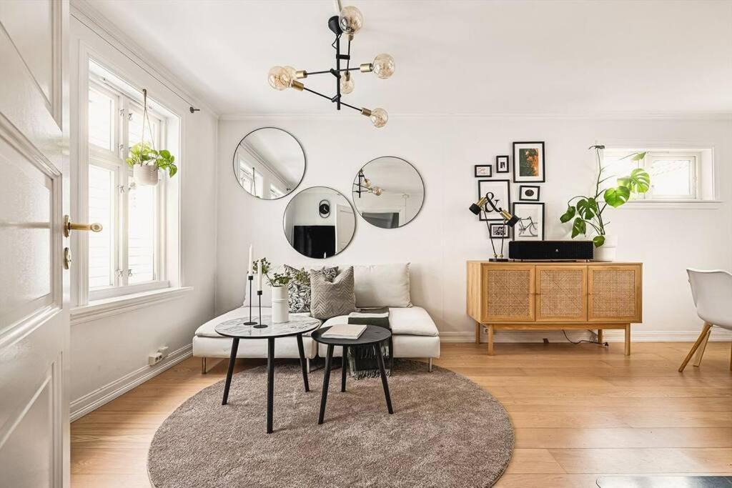 Beautiful Bergen House From 1790アパートメント エクステリア 写真